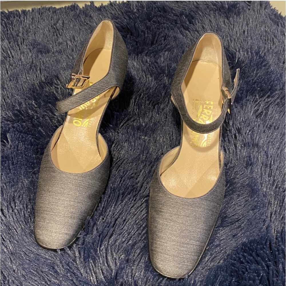VINTAGE Salvatore Ferragamo Heels